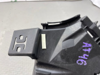 Audi / Q7 / Кронштейн бампера