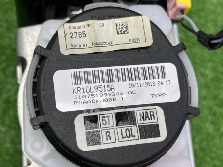 Audi / A6 / Ремень безопасности