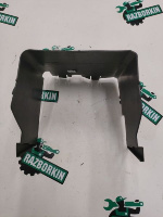 Audi / Q3 / Корпус АКБ