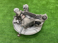 BMW / 7-Series / Кулак поворотный