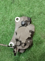 Audi / A5 / Суппорт тормозной