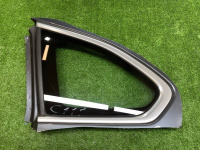 BMW / X1 / Стекло заднего крыла