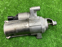 Audi / Q8 / Стартер