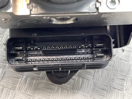 Ford / EXPLORER / Блок ABS