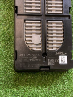 Audi / Q7 / Беспроводная зарядка