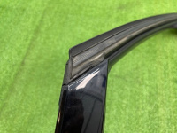 Audi / A6 / Уплотнитель стекла двери