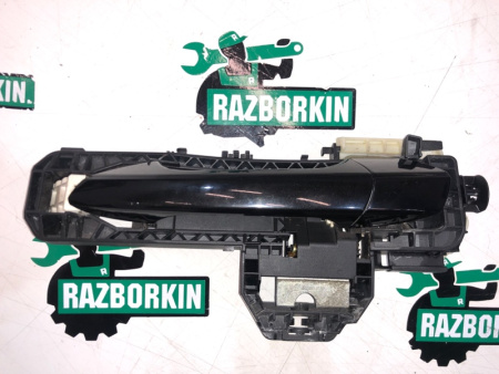 Mercedes-Benz / E-Class / Ручка двери внешняя