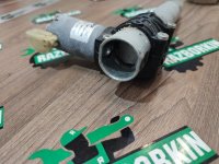 BMW / 5-Series / Моторчик регулировки сиденья