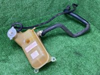 Mercedes-Benz / 190e / Бачок расширительный