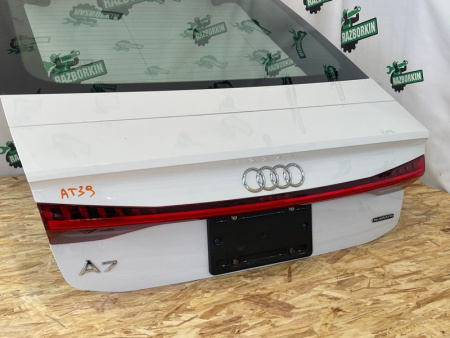 Audi / A7 / Крышка багажника