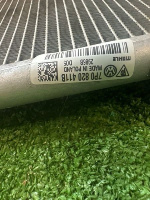 Volkswagen / Touareg / Радиатор кондиционера