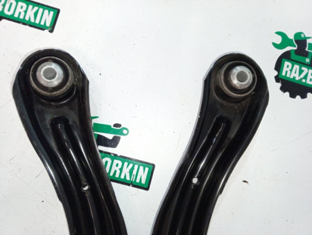 JEEP / Grand Cherokee SRT-8 / Рычаг подвески