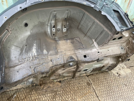 Volkswagen / Tiguan / Крыло