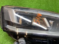 Audi / A5 / Фара
