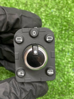 Audi / Q7 / Блок управления зеркалами