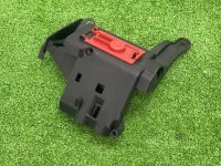 Audi / A6 / Клемма аккумулятора