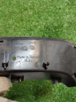 Volkswagen / Tiguan / Накладка фонаря