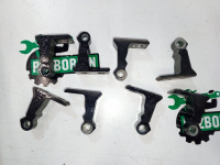 Volkswagen / Touareg / Петля двери