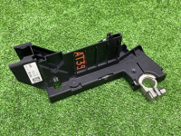 Audi / A7 / Клемма аккумулятора