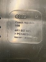 Audi / A6 / Вещевое отделение