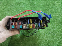 Volkswagen / Tiguan / Блок предохранителей