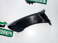 Audi / A6 / Накладка петли багажника