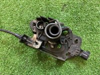 Ford / EXPLORER / Замок капота