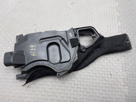 BMW / M6 / Корпус воздушного фильтра