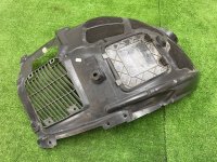 BMW / 7-Series / Подкрылок