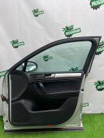 Volkswagen / Touareg / Дверь боковая Volkswagen / Touareg / Дверь боковая