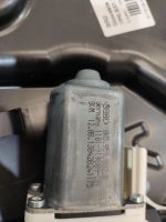Volkswagen / Touareg / Стеклоподъемный механизм
