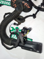 Mercedes-Benz / GLC 250d 4-matic / Проводка двери