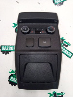 Ford / EXPLORER / Накладка консоли с блоком климата