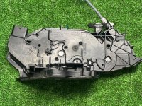 BMW / 1-Series / Замок двери