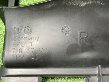 Volkswagen / Touareg / Воздуховод