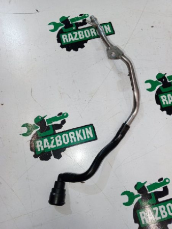 Mercedes-Benz / E-Class / Трубка вакуумная