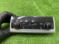 BMW / 7-Series / Блок климата