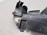 Audi / Q8 / Воздуховод радиатора