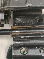 Audi / A6 / Петля двери