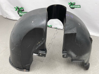 BMW / ALPINA B10 / Подкрылок