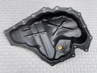 Audi / A4 / Поддон двигателя