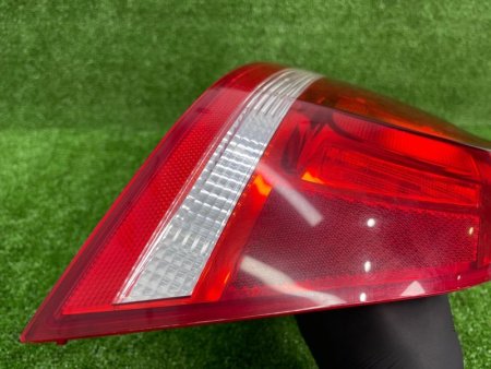Volkswagen / Touareg / Фонарь задний
