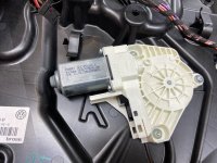 Volkswagen / Touareg / Стеклоподъемный механизм