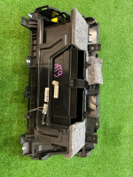 Land Rover / Range Rover Sport / Бардачок