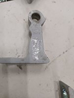 Audi / Q3 / Петля двери