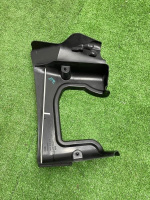 Audi / A6 / Водосток