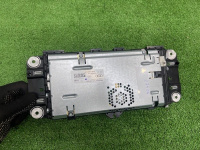 Audi / A6 / Дисплей мультимедиа