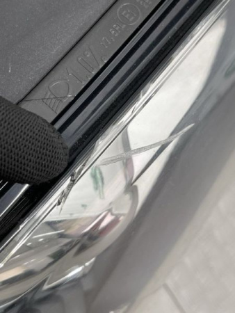 Volkswagen / Touareg / Фара