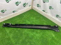 Audi / A5 / Накладка порога