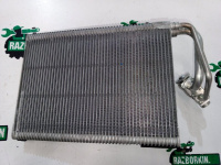 Mercedes-Benz / GLC 250d 4-matic / Радиатор печки